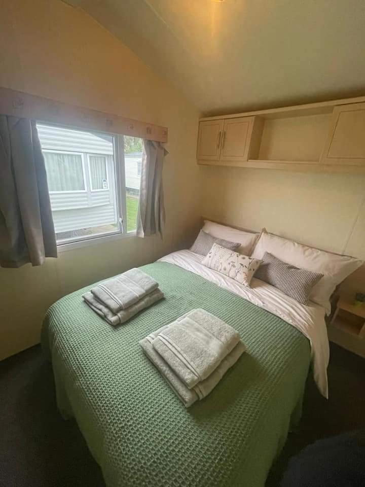 Martins And Loureiro Caravan Campingplatz Clacton-on-Sea